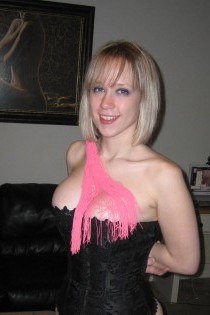 , 23  female escort, montreal