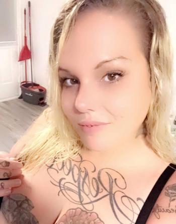 Ana, 25 Caucasian/White female escort, Montreal